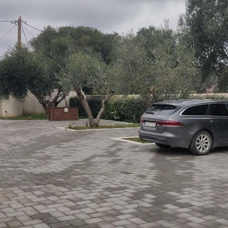 סבורונטה Villa Laoura מראה חיצוני תמונה