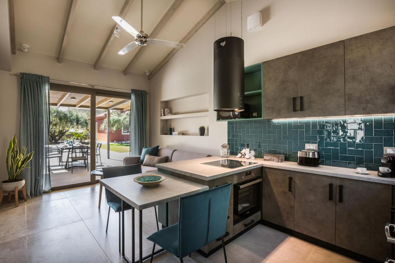 סבורונטה Villa Laoura מראה חיצוני תמונה