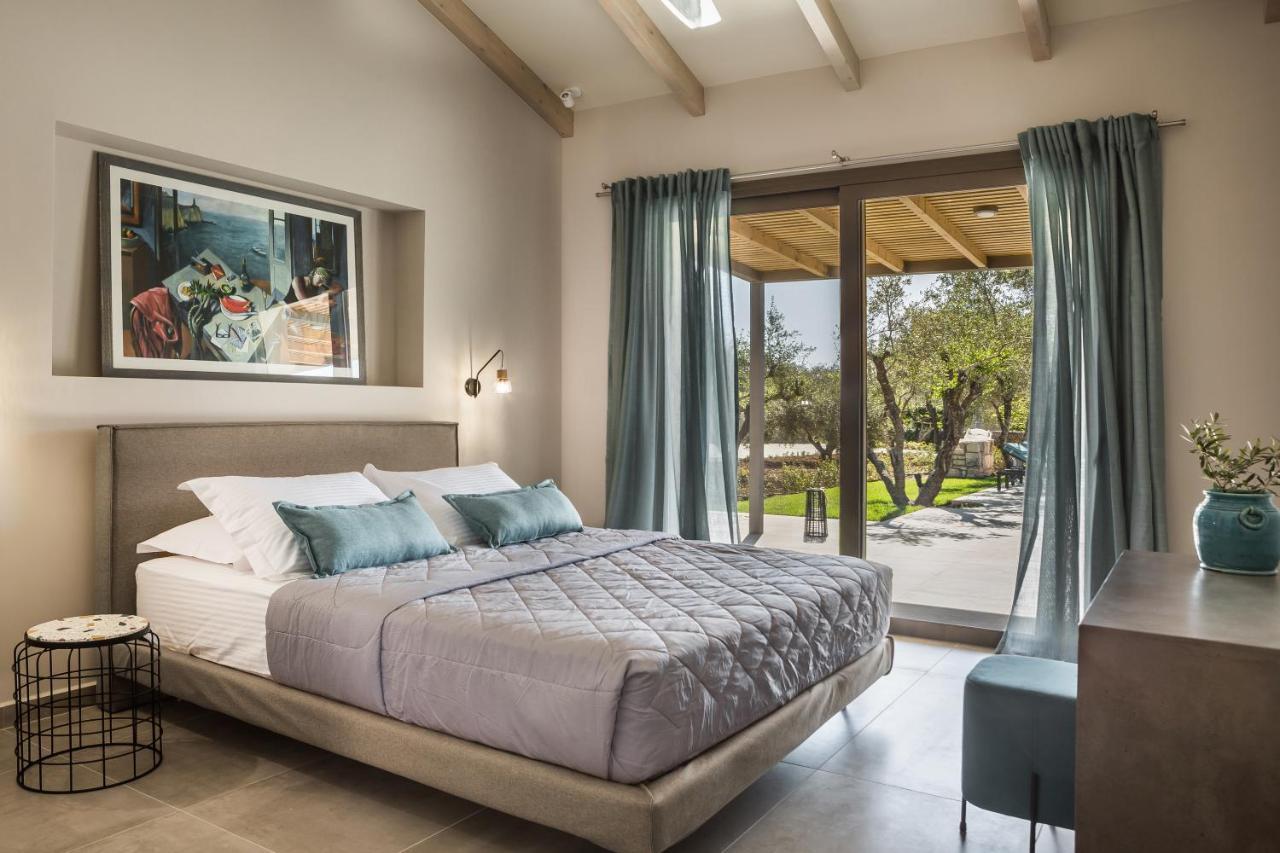 סבורונטה Villa Laoura מראה חיצוני תמונה