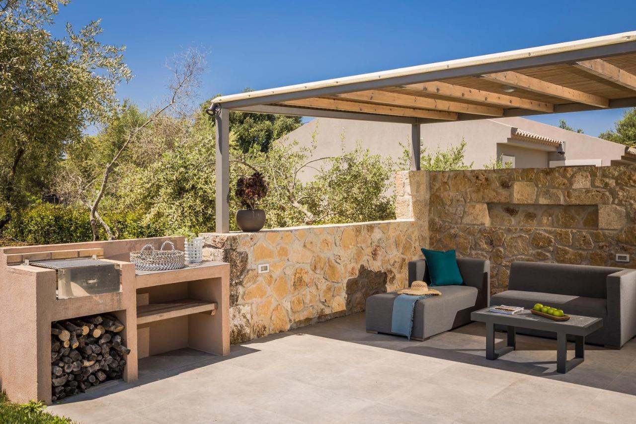 סבורונטה Villa Laoura מראה חיצוני תמונה