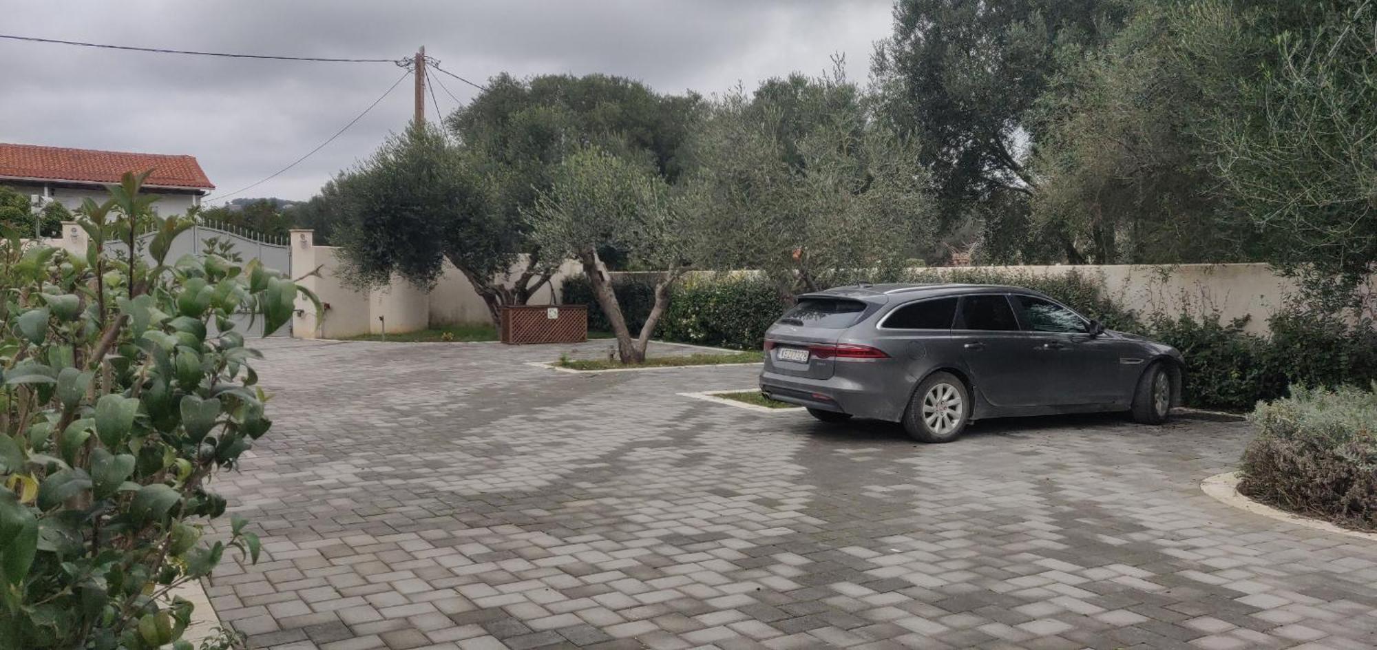 סבורונטה Villa Laoura מראה חיצוני תמונה